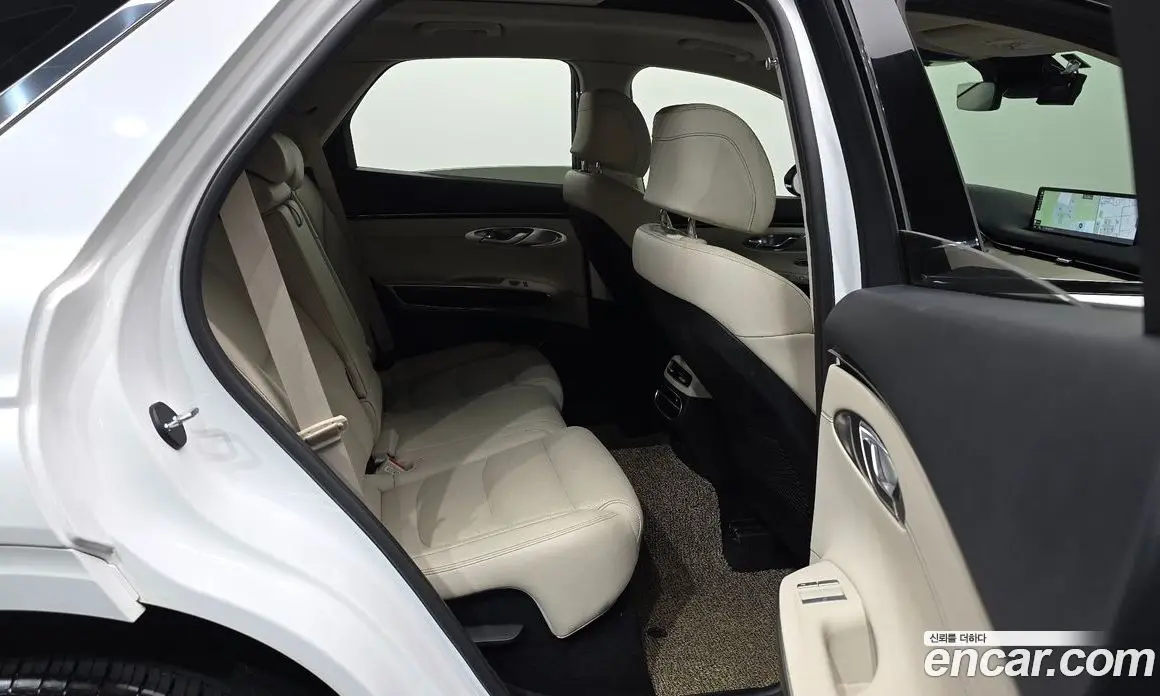 Genesis GV70 2021 2.5 автомат (гидро), фото 18