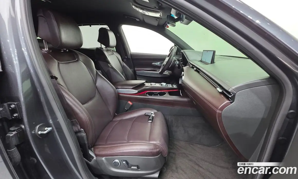 Genesis GV70 2021 2.2 автомат (гидро), фото 13