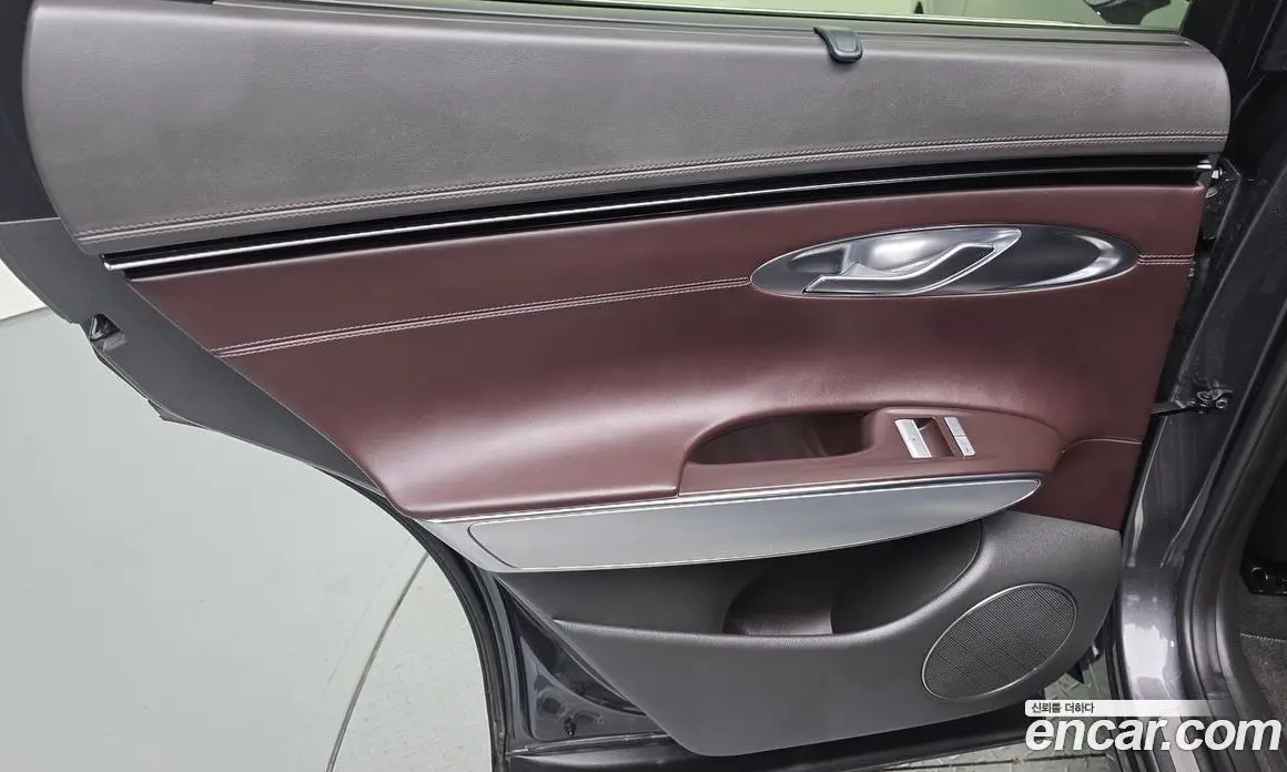 Genesis GV70 2021 2.2 автомат (гидро), фото 15