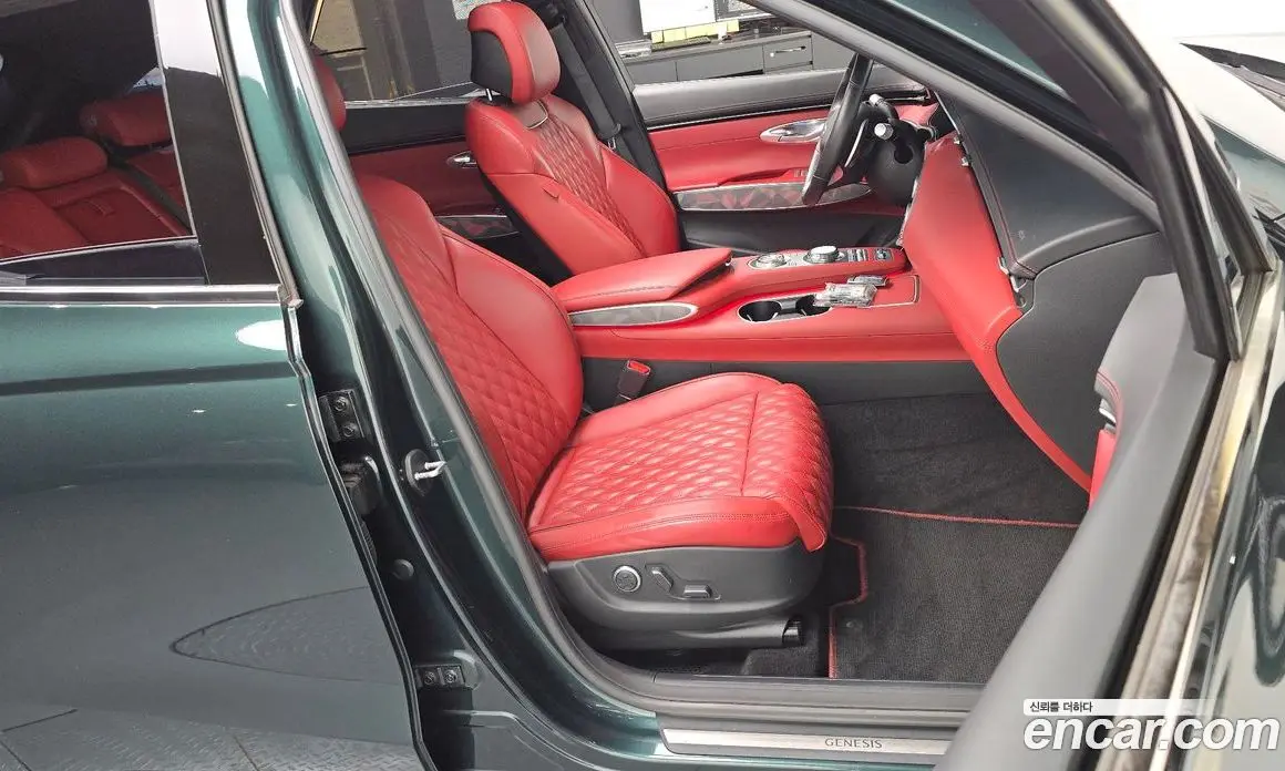 Genesis GV70 2021 3.5 автомат (гидро), фото 16
