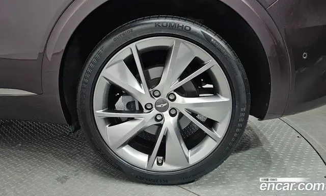 Genesis GV70 2022 2.5 автомат (гидро), миниатюра 6