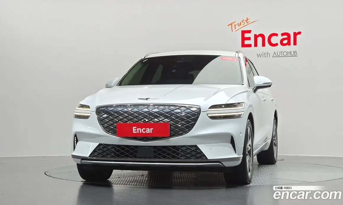 Genesis GV70 2022 0.1 автомат (гидро), фото 2 Genesis GV70 2022 0.1 автомат (гидро), фото 2