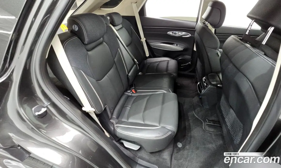 Genesis GV70 2022 0.1 автомат (гидро), фото 18 Genesis GV70 2022 0.1 автомат (гидро), фото 18