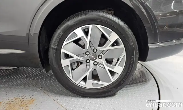Genesis GV70 2022 0.1 автомат (гидро), миниатюра 7 Genesis GV70 2022 0.1 автомат (гидро), миниатюра 7