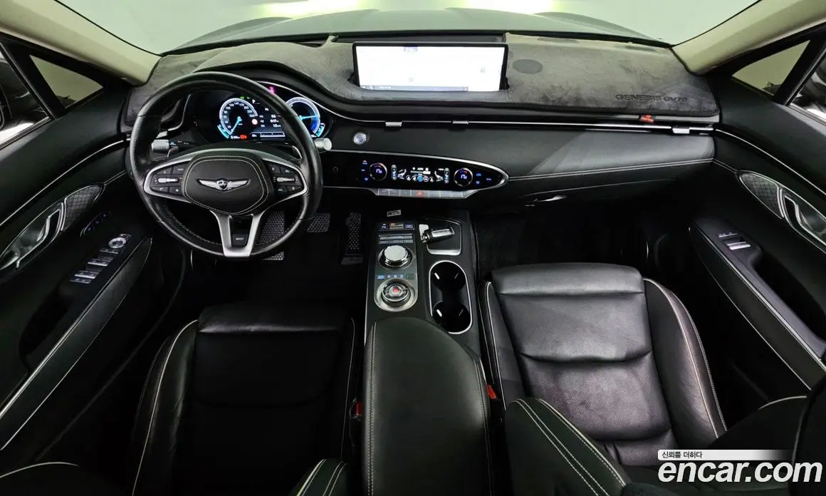 Genesis GV70 2022 0.1 автомат (гидро), фото 10 Genesis GV70 2022 0.1 автомат (гидро), фото 10