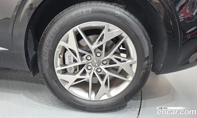 Genesis GV70 2023 2.5 автомат (гидро), миниатюра 7 Genesis GV70 2023 2.5 автомат (гидро), миниатюра 7
