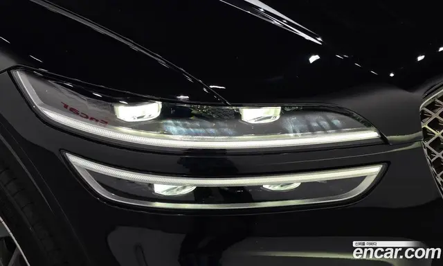 Genesis GV70 2023 2.5 автомат (гидро), миниатюра 8 Genesis GV70 2023 2.5 автомат (гидро), миниатюра 8