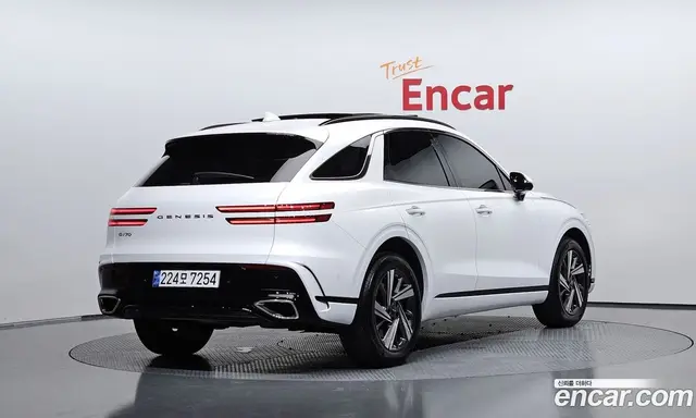 Genesis GV70, 2024, 34 605 км