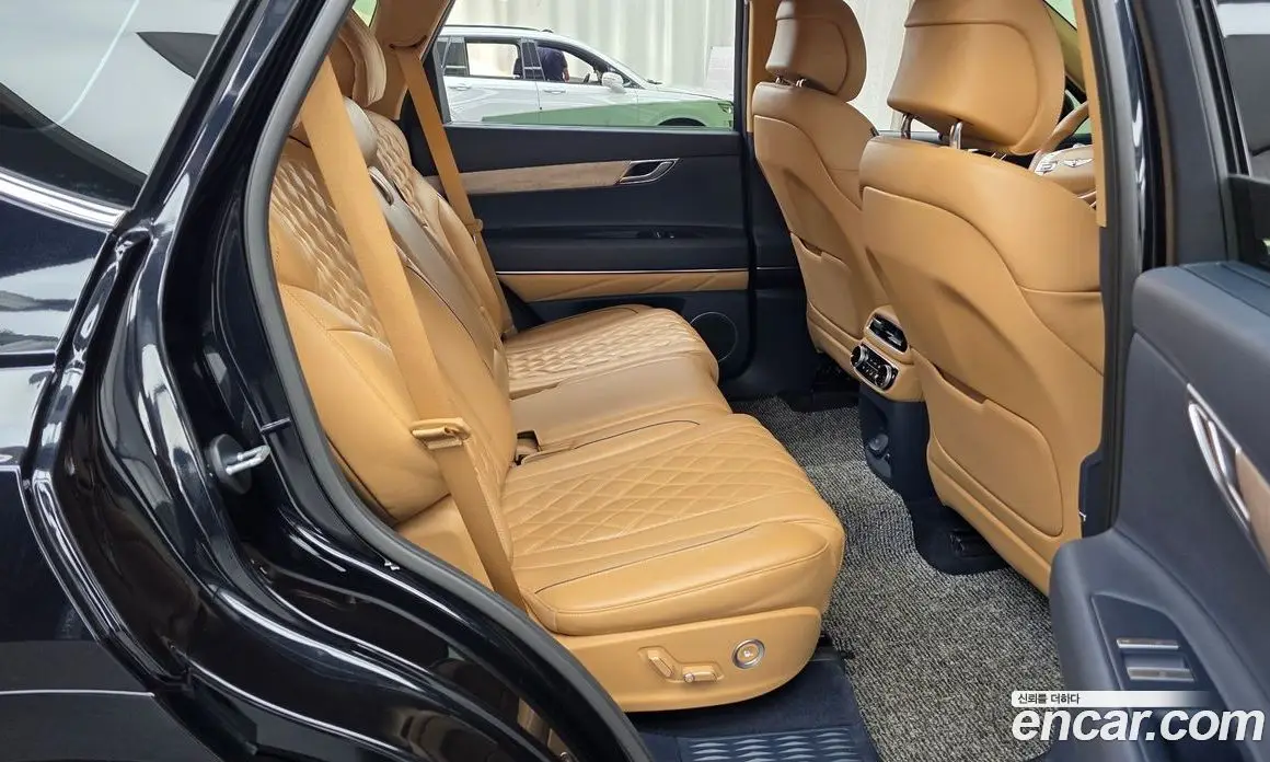 Genesis GV80 2020 2.5 автомат (гидро), фото 18 Genesis GV80 2020 2.5 автомат (гидро), фото 18