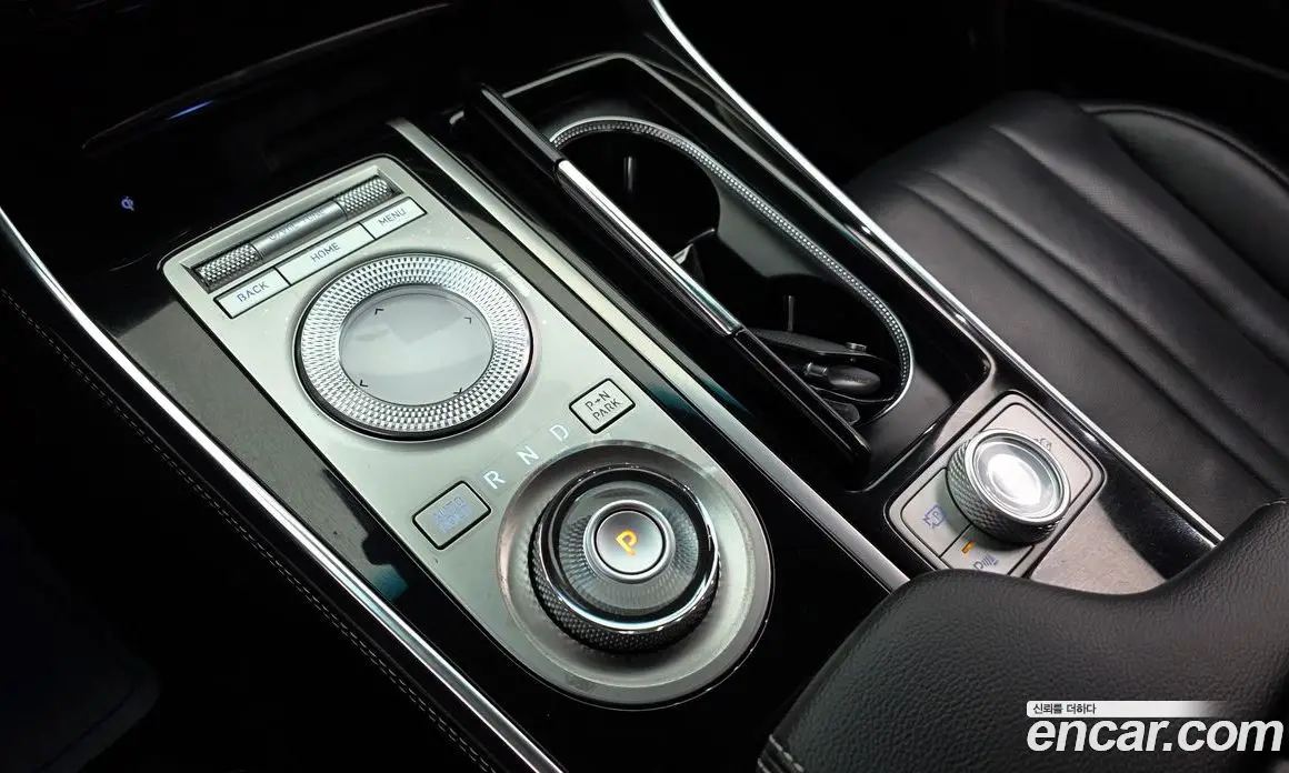 Genesis GV80 2022 2.5 автомат (гидро), фото 12 Genesis GV80 2022 2.5 автомат (гидро), фото 12