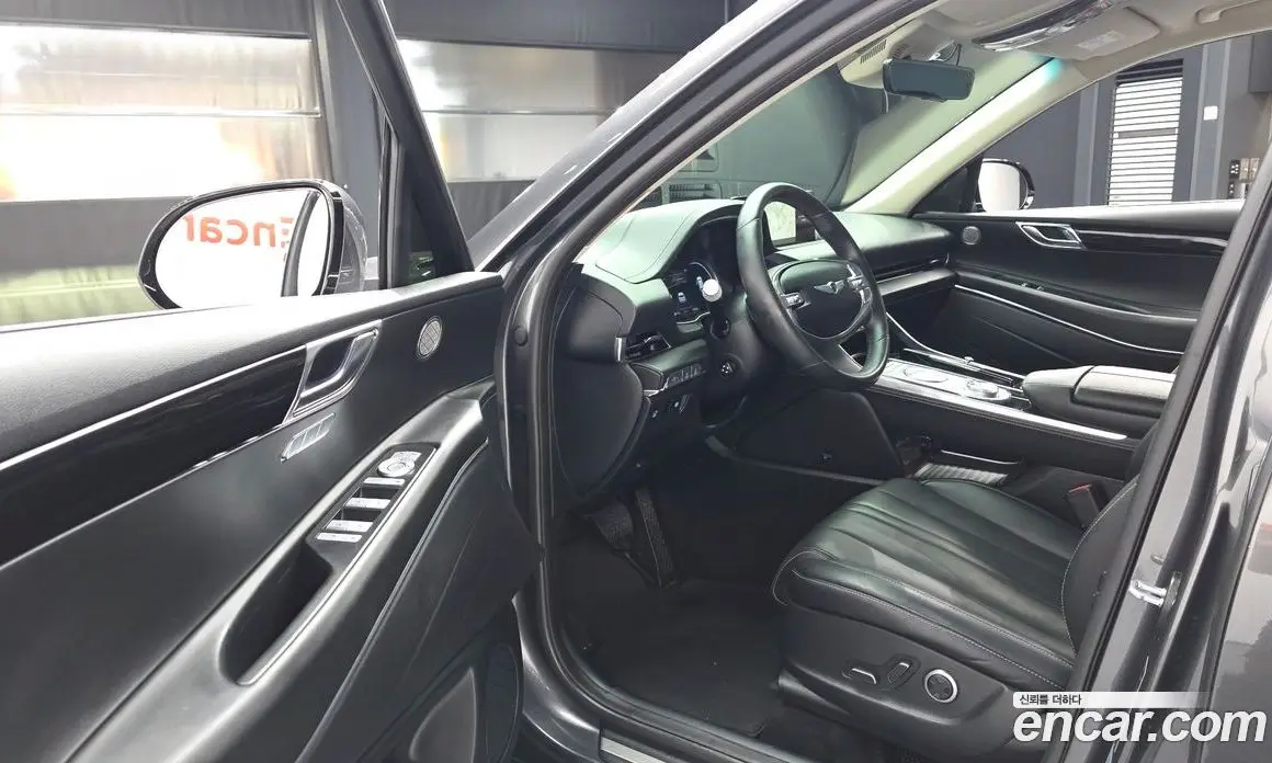 Genesis GV80 2022 2.5 автомат (гидро), фото 13 Genesis GV80 2022 2.5 автомат (гидро), фото 13