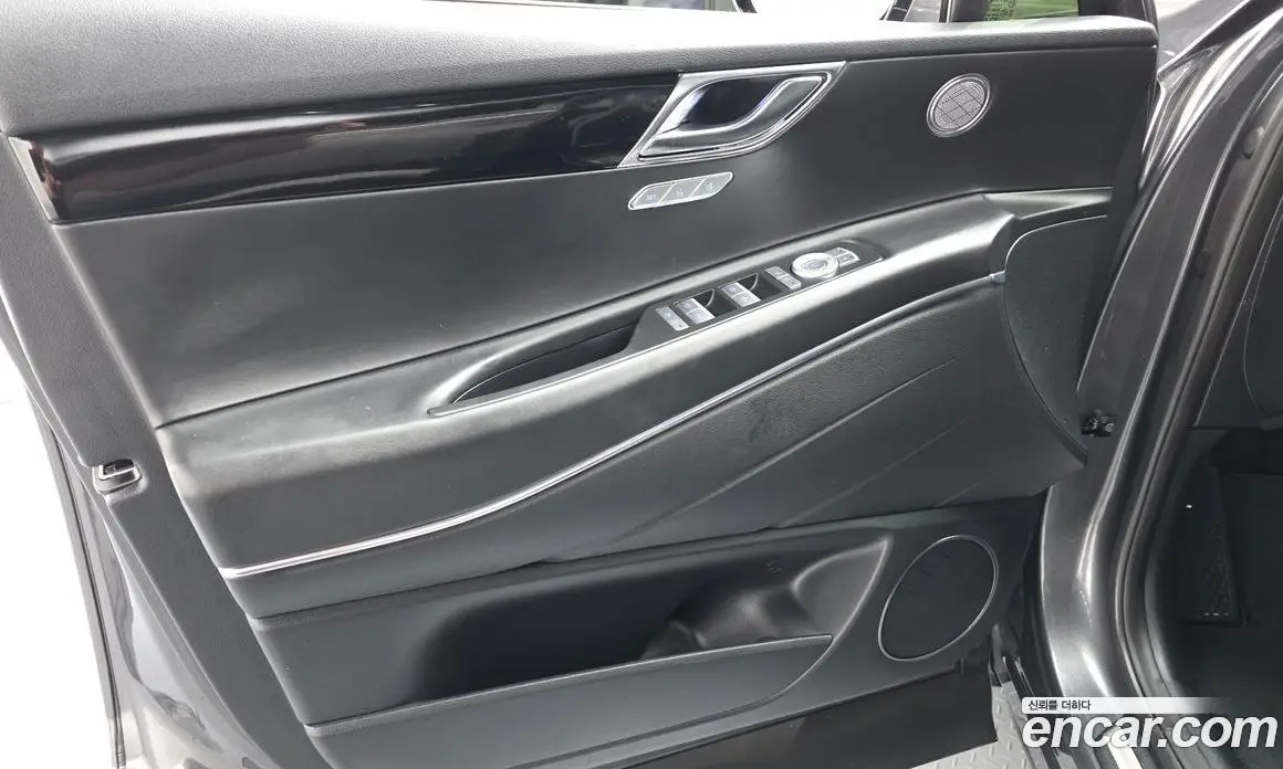 Genesis GV80 2022 2.5 автомат (гидро), фото 14 Genesis GV80 2022 2.5 автомат (гидро), фото 14