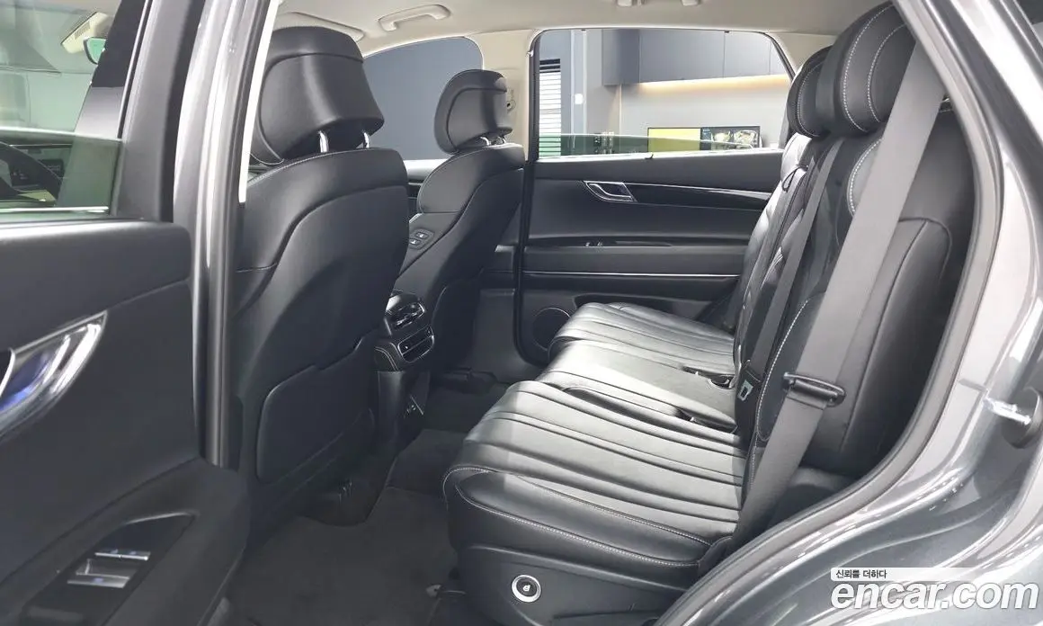 Genesis GV80 2022 2.5 автомат (гидро), фото 16 Genesis GV80 2022 2.5 автомат (гидро), фото 16