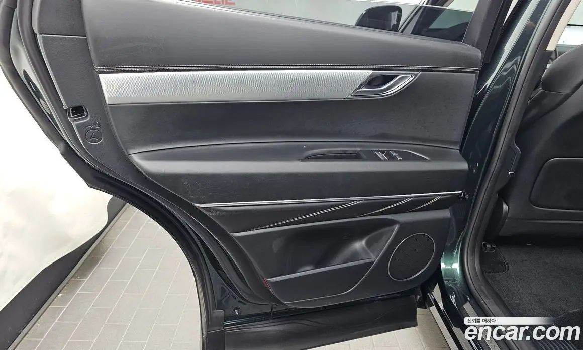 Genesis GV80 2022 2.5 автомат (гидро), фото 15 Genesis GV80 2022 2.5 автомат (гидро), фото 15