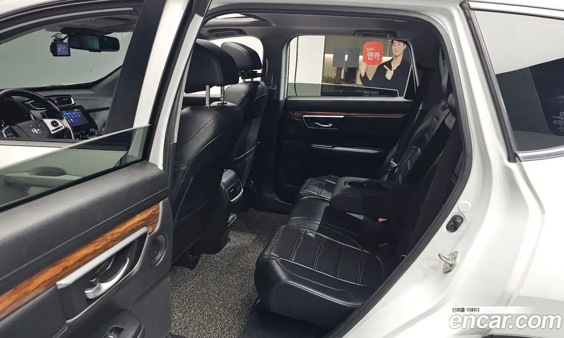 Honda CR-V 2019 1.5 автомат (гидро), фото 17 Honda CR-V 2019 1.5 автомат (гидро), фото 17