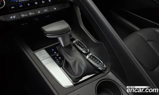 Hyundai Avante 2020 1.6 автомат (гидро), миниатюра 12