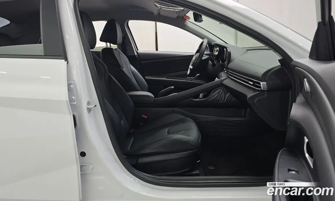 Hyundai Avante 2020 1.6 автомат (гидро), фото 16 Hyundai Avante 2020 1.6 автомат (гидро), фото 16