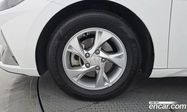Hyundai Avante 2020 1.6 автомат (гидро), миниатюра 5 Hyundai Avante 2020 1.6 автомат (гидро), миниатюра 5