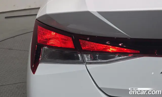 Hyundai Avante 2020 1.6 автомат (гидро), миниатюра 9 Hyundai Avante 2020 1.6 автомат (гидро), миниатюра 9