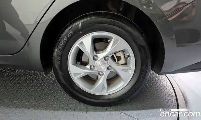 Hyundai Avante 2021 1.6 автомат (гидро), миниатюра 7 Hyundai Avante 2021 1.6 автомат (гидро), миниатюра 7