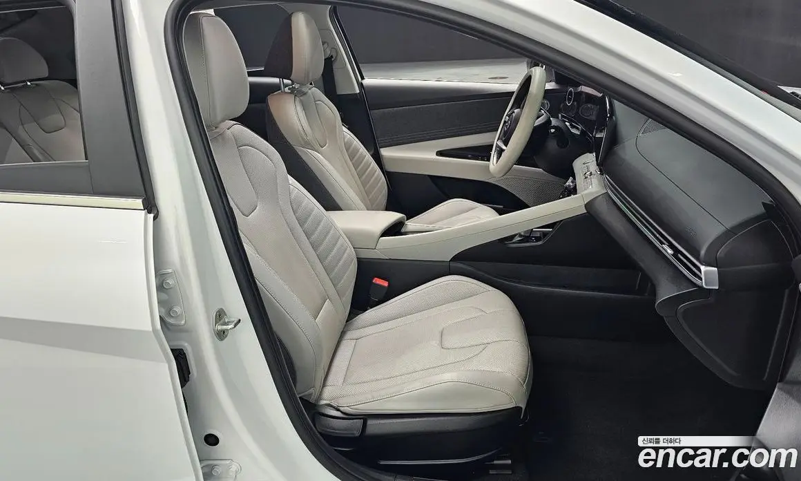 Hyundai Avante 2021 1.6 автомат (гидро), фото 16 Hyundai Avante 2021 1.6 автомат (гидро), фото 16