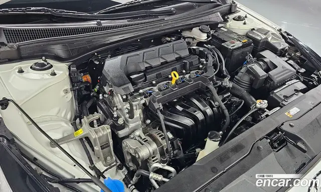 Hyundai Avante 2021 1.6 автомат (гидро), миниатюра 6 Hyundai Avante 2021 1.6 автомат (гидро), миниатюра 6