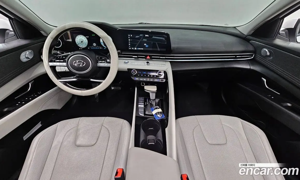 Hyundai Avante 2021 1.6 автомат (гидро), фото 10 Hyundai Avante 2021 1.6 автомат (гидро), фото 10
