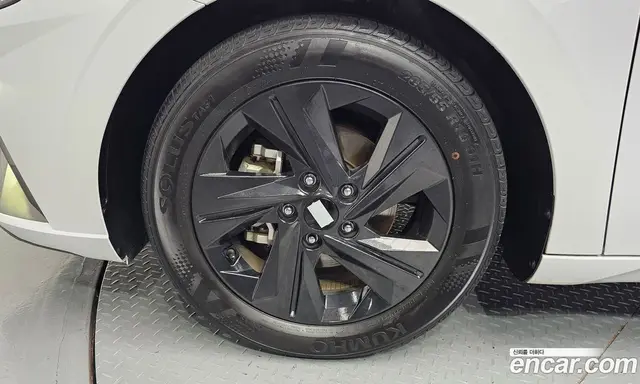 Hyundai Avante 2022 1.6 автомат (гидро), миниатюра 5