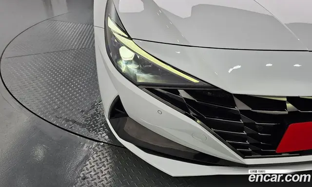 Hyundai Avante 2022 1.6 автомат (гидро), миниатюра 8