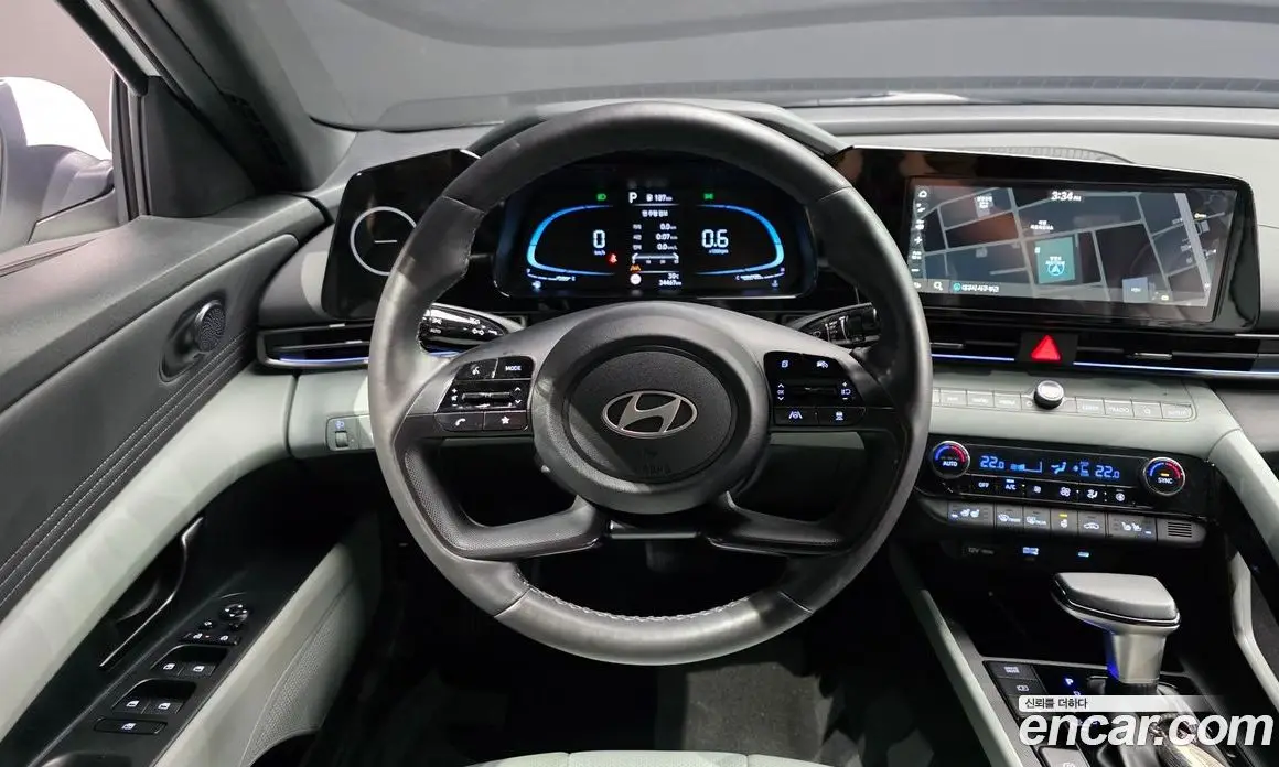 Hyundai Avante 2023 1.6 автомат (гидро), фото 19