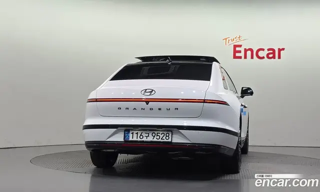 Hyundai Grandeur 2024 1.6 автомат (гидро), миниатюра 4 Hyundai Grandeur 2024 1.6 автомат (гидро), миниатюра 4