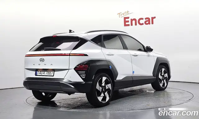 Hyundai Kona 2023 1.6 автомат (гидро), миниатюра 2 Hyundai Kona 2023 1.6 автомат (гидро), миниатюра 2