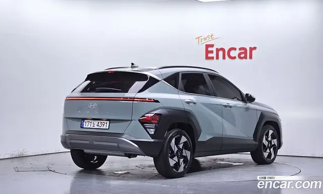 Hyundai Kona 2025 1.6 автомат (гидро), миниатюра 2