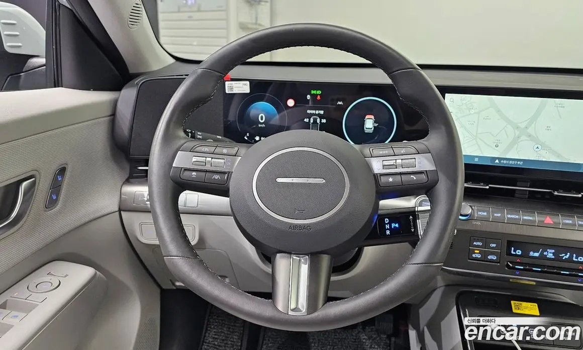Hyundai Kona 2025 1.6 автомат (гидро), фото 19