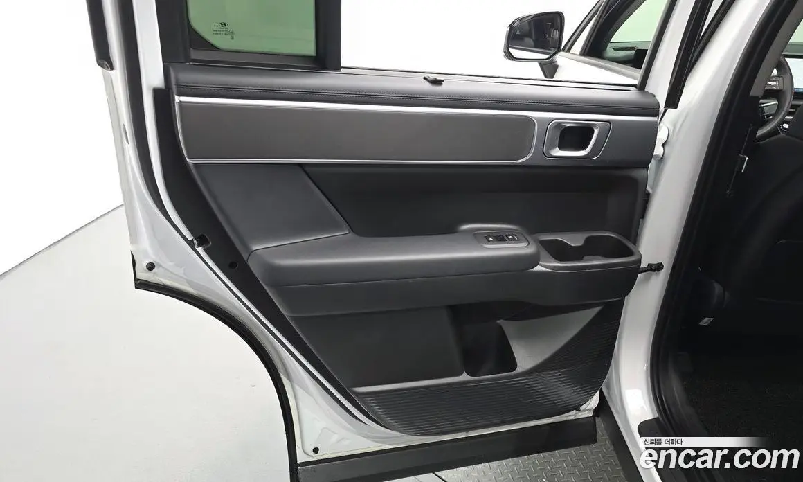 Hyundai Santa Fe 2024 1.6 автомат (гидро), фото 15