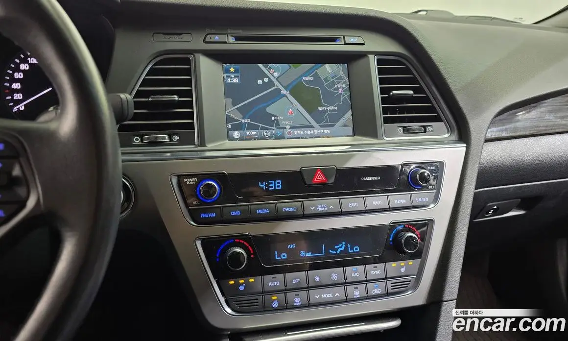 Hyundai Sonata 2014 2.0 автомат (гидро), фото 17 Hyundai Sonata 2014 2.0 автомат (гидро), фото 17