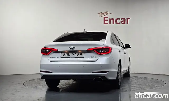 Hyundai Sonata 2014 2.0 автомат (гидро), миниатюра 3 Hyundai Sonata 2014 2.0 автомат (гидро), миниатюра 3