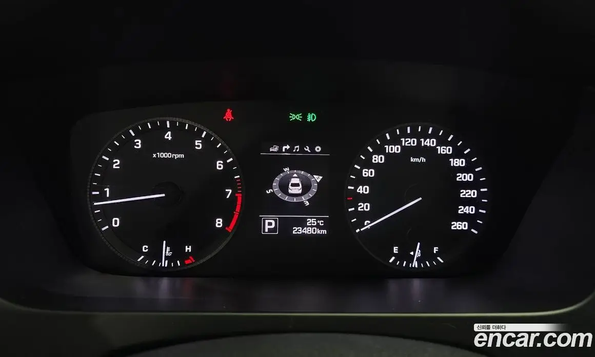 Hyundai Sonata 2014 2.0 автомат (гидро), фото 10 Hyundai Sonata 2014 2.0 автомат (гидро), фото 10