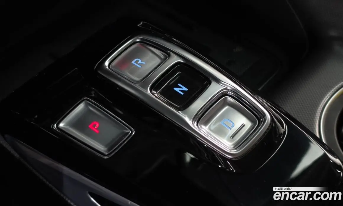 Hyundai Sonata 2019 2.0 автомат (гидро), фото 12