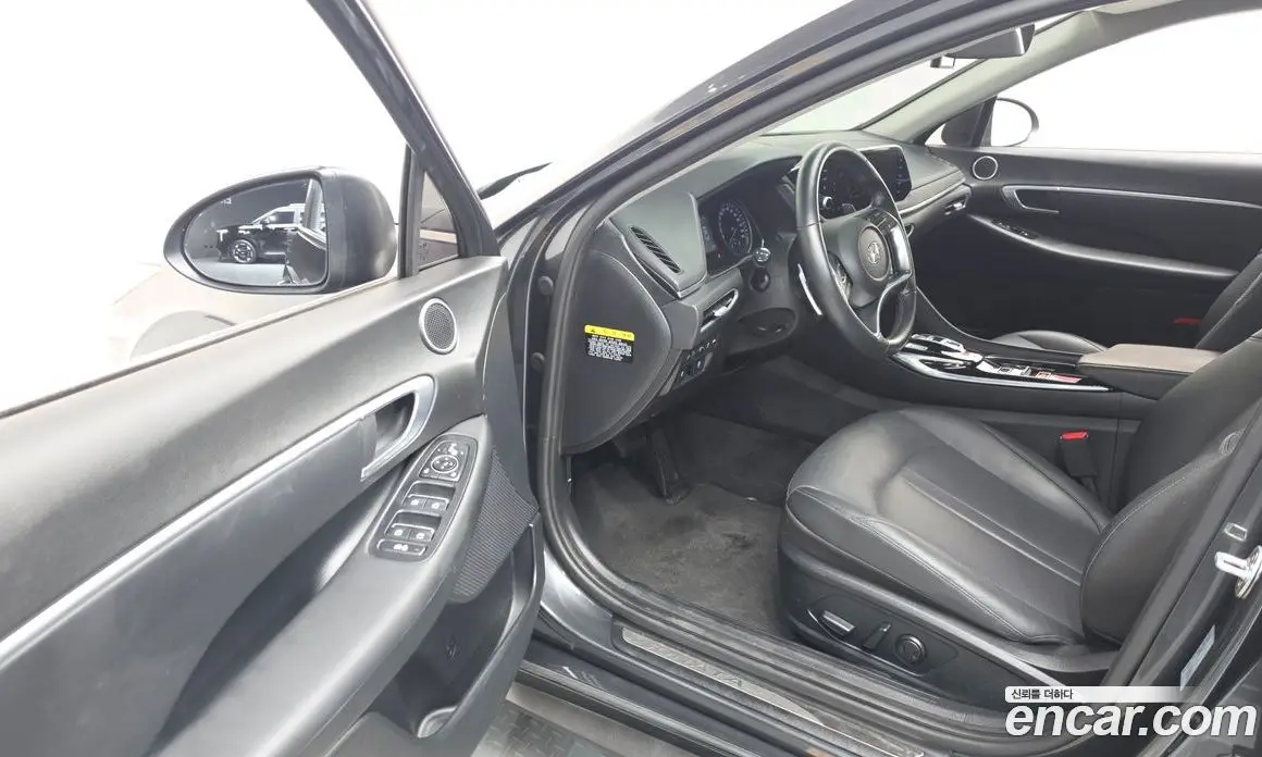 Hyundai Sonata 2019 2.0 автомат (гидро), фото 13