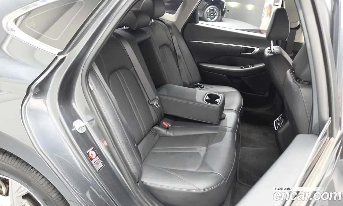 Hyundai Sonata 2019 2.0 автомат (гидро), фото 17