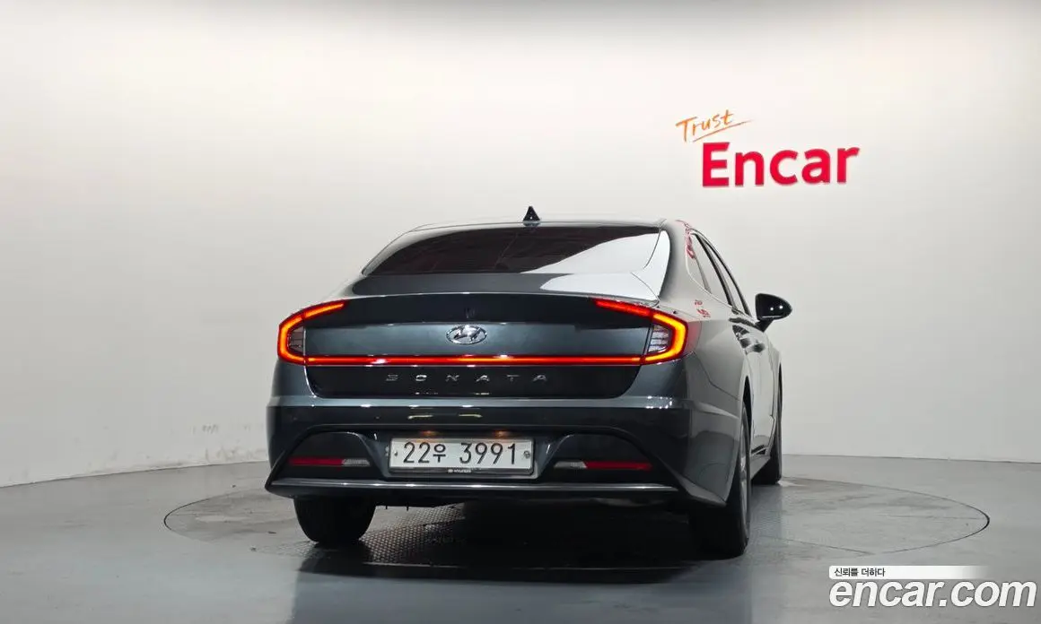 Hyundai Sonata 2019 2.0 автомат (гидро), фото 4