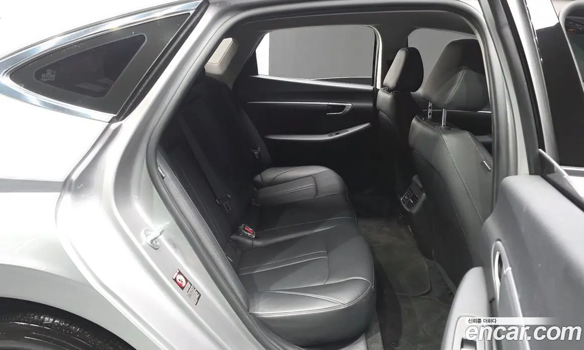 Hyundai Sonata 2021 1.6 автомат (гидро), фото 11