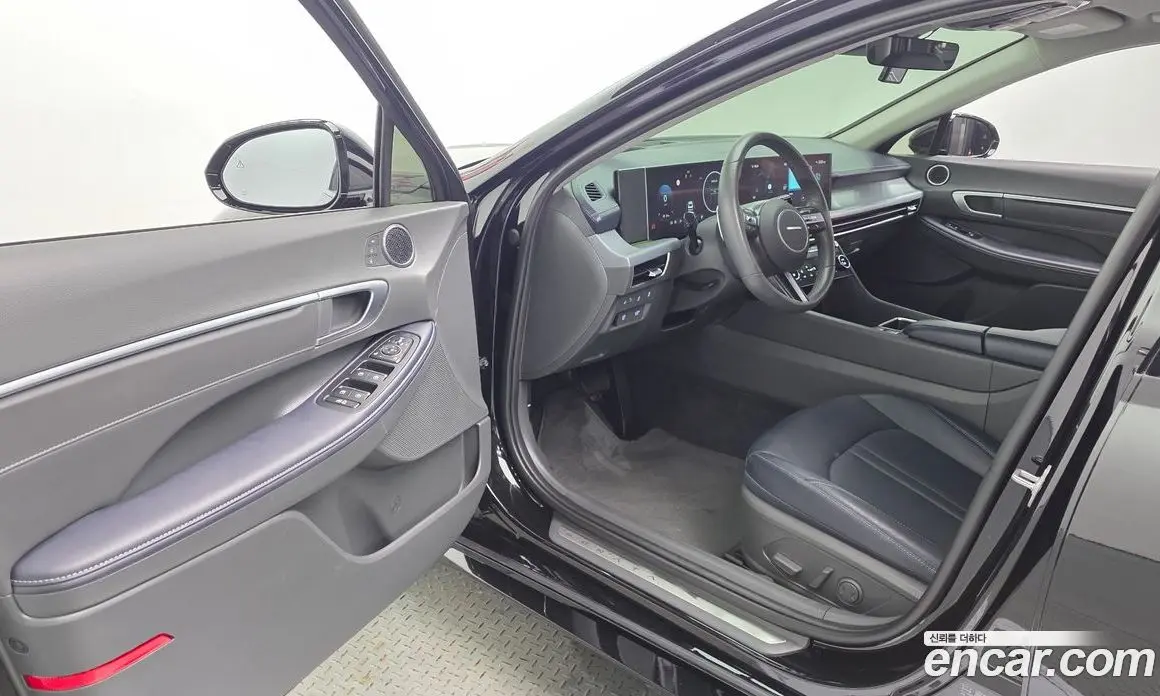 Hyundai Sonata 2023 2.0 автомат (гидро), фото 13 Hyundai Sonata 2023 2.0 автомат (гидро), фото 13