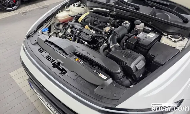 Hyundai Sonata 2023 1.6 автомат (гидро), миниатюра 6