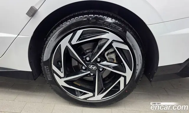 Hyundai Sonata 2023 1.6 автомат (гидро), миниатюра 7