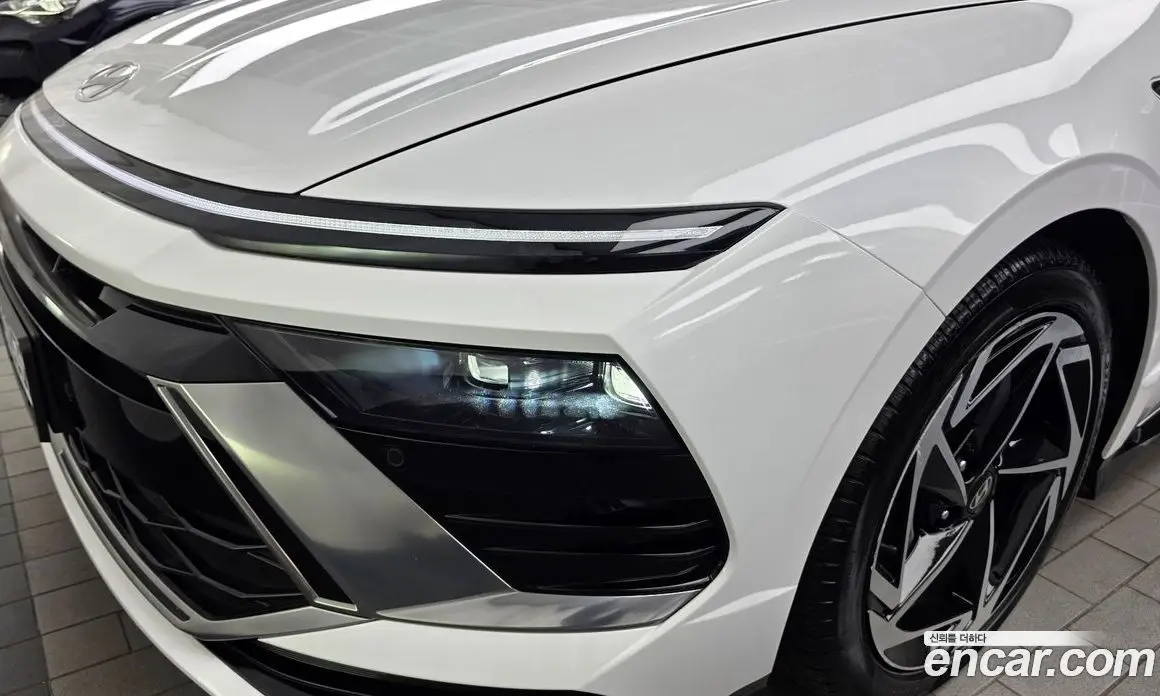 Hyundai Sonata 2023 1.6 автомат (гидро), фото 8