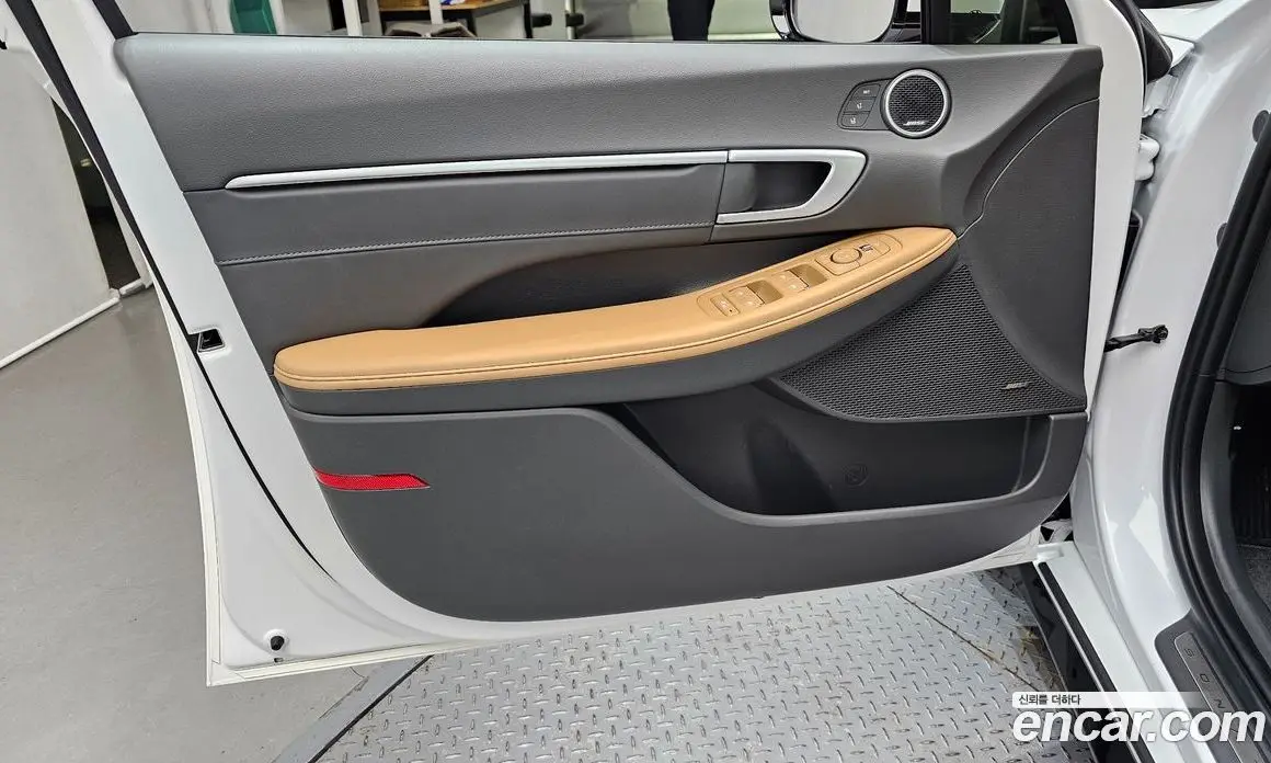 Hyundai Sonata 2025 2.0 автомат (гидро), фото 14