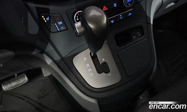 Hyundai Starex 2019 2.5 автомат (гидро), миниатюра 11
