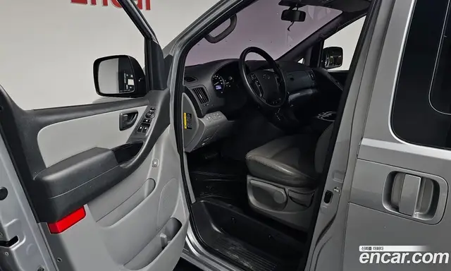 Hyundai Starex 2019 2.5 автомат (гидро), миниатюра 12